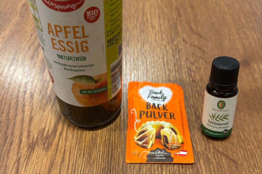 Fußpilz Hausmittel mit Apfelessig Backpulver und Teebaumöl